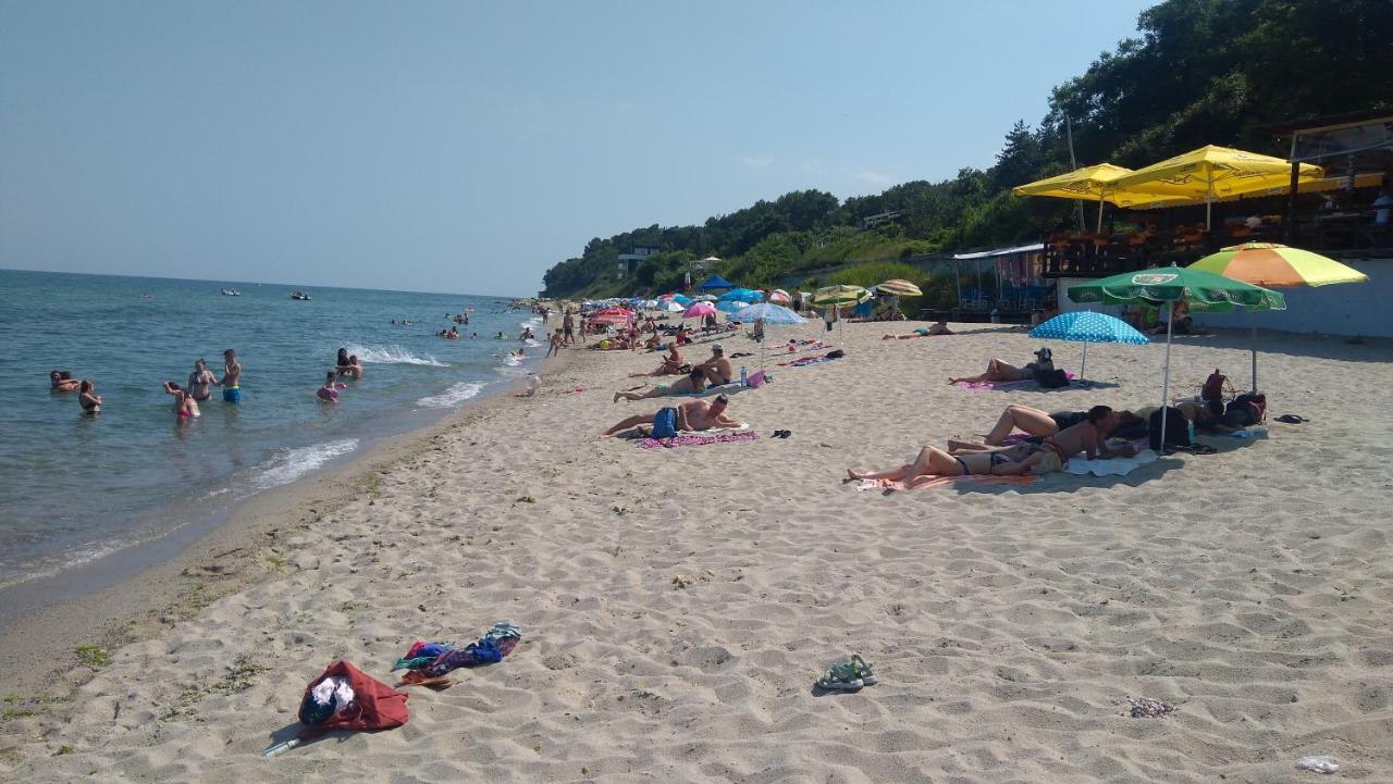 Hemingway Rooms In Happy Beach Varna Exterior photo