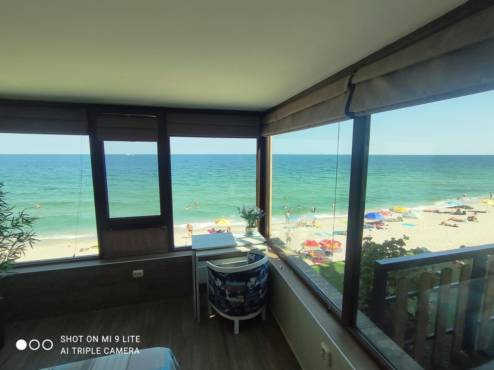 Hemingway Rooms In Happy Beach Varna Exterior photo