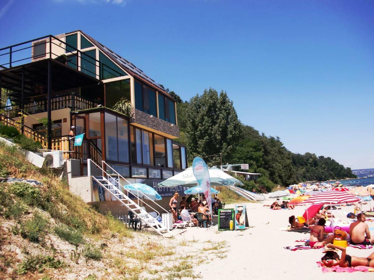 Hemingway Rooms In Happy Beach Varna Exterior photo